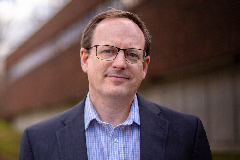 Portrait of Derek Houston