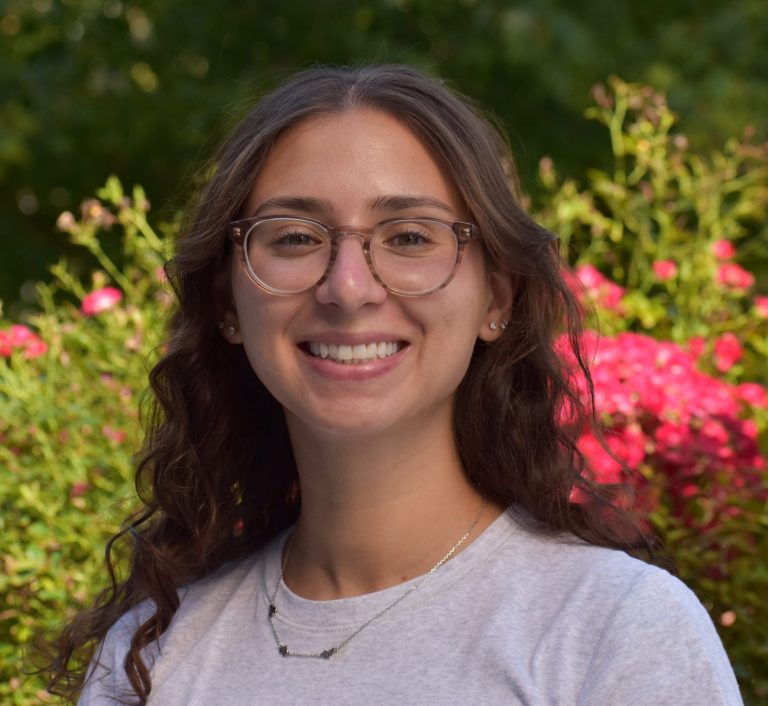 Portrait of Jordana Weinberger.